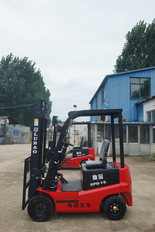 格林工貿(mào) 以優(yōu)良產(chǎn)品引領(lǐng)純電動(dòng)叉車品牌新篇章